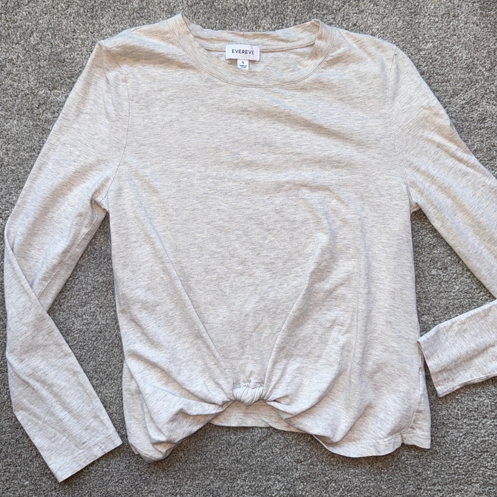 Like New Evereve Long Sleeve Twist Front Oatmeal/Cream Colored Classic Tee, S - Picture 4 of 5